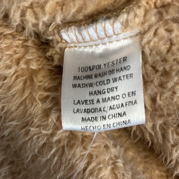 Camel colored teddy jacket - Picture 6 of 6